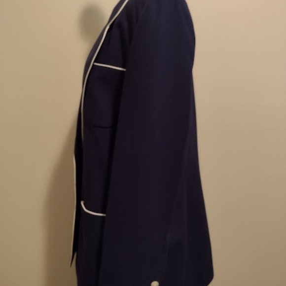 Adolfo, 2pc Pant Suit, Navy-Blue w/White Trim, 3-Pockets, Size-14, Dry Cleaned - Picture 6 of 6